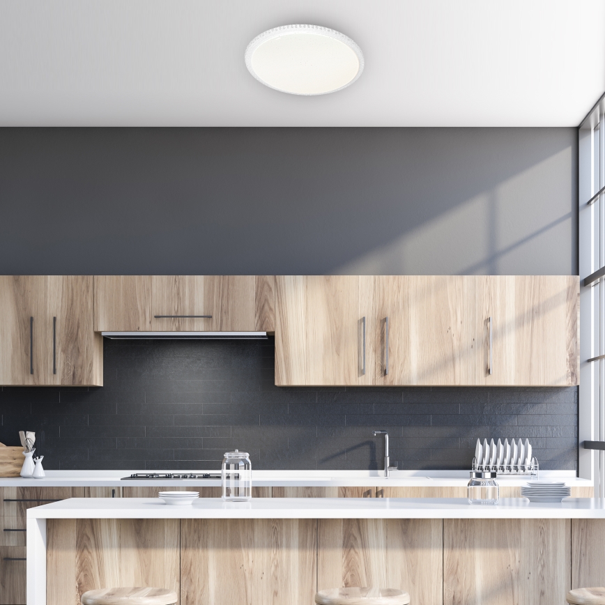 Dimeriuojamas LED lubinis šviestuvas CRUZ su nuotoliniu pulteliu LED/66W/230V 3300lm