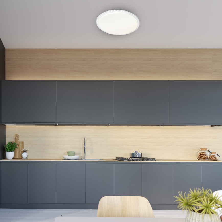 Dimeriuojamas LED lubinis šviestuvas CRUZ su nuotoliniu pulteliu LED/66W/230V 3300lm