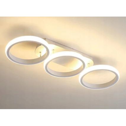 Reguliuojamas LED lubinis šviestuvas LED/30W/230V 3000–6500K baltas Wi‑Fi (Tuya) + nuotolinis pultas