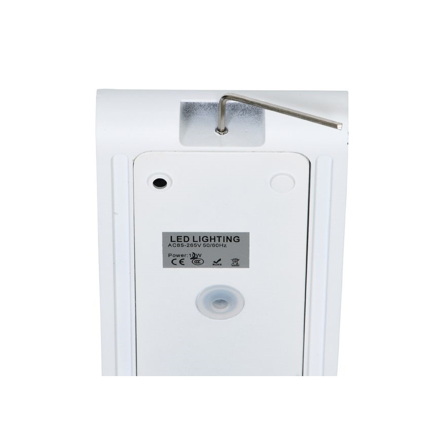 LED sieninis lauko šviestuvas BRICK 2xLED/6W/230V 3000/4000/6500K IP65 balta