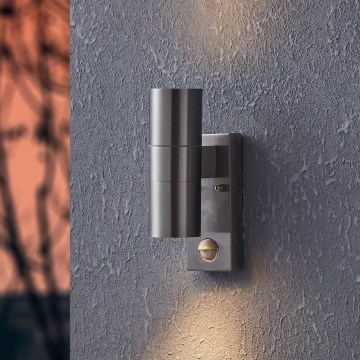 Eglo 79594- LED Lauko sieninis šviestuvas su jutikliu ARAPONGAS 2xGU10/2,8W/230V IP44 matinis chromas