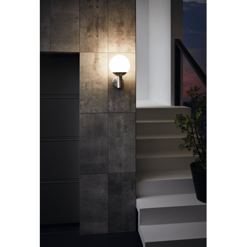 Eglo - LED RGB reguliuojamas lauko sieninis šviestuvas E27/9W/230V 2700-6500K IP44
