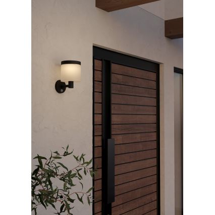 Eglo - LED sieninis šviestuvas su jutikliu, įkraunamas saulės energija LED/7,5W/3,7V IP44