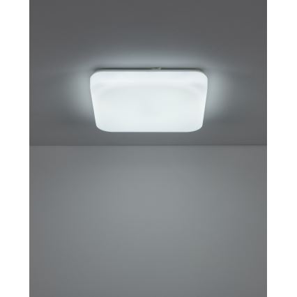 Eglo - LED vonios kambario lubinis šviestuvas LED/18W/230V 3000/4000/6000K 33x33 cm IP44