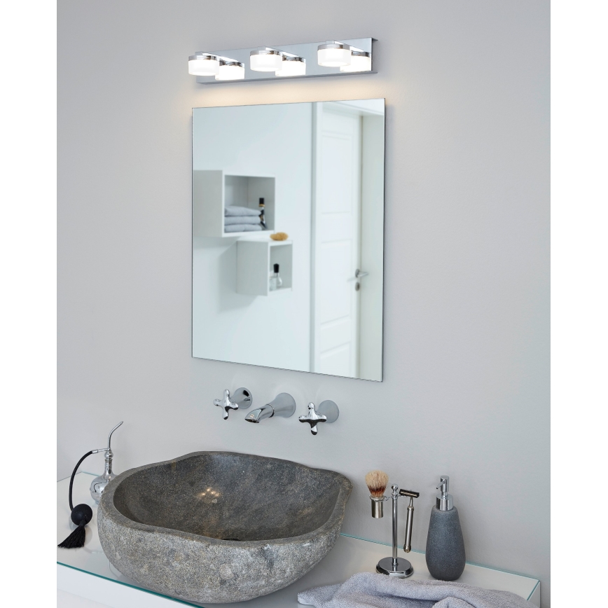 Eglo - LED pritemdomas vonios šviestuvas 3xLED/7,2W/ IP44