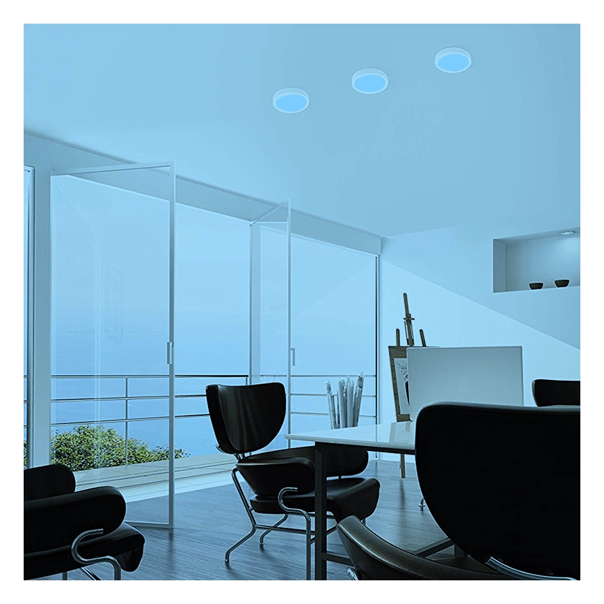 Eglo- LED RGBW Reguliuojamas lubinis šviestuvas FUEVA-C LED/15,6W/230V Bluetooth