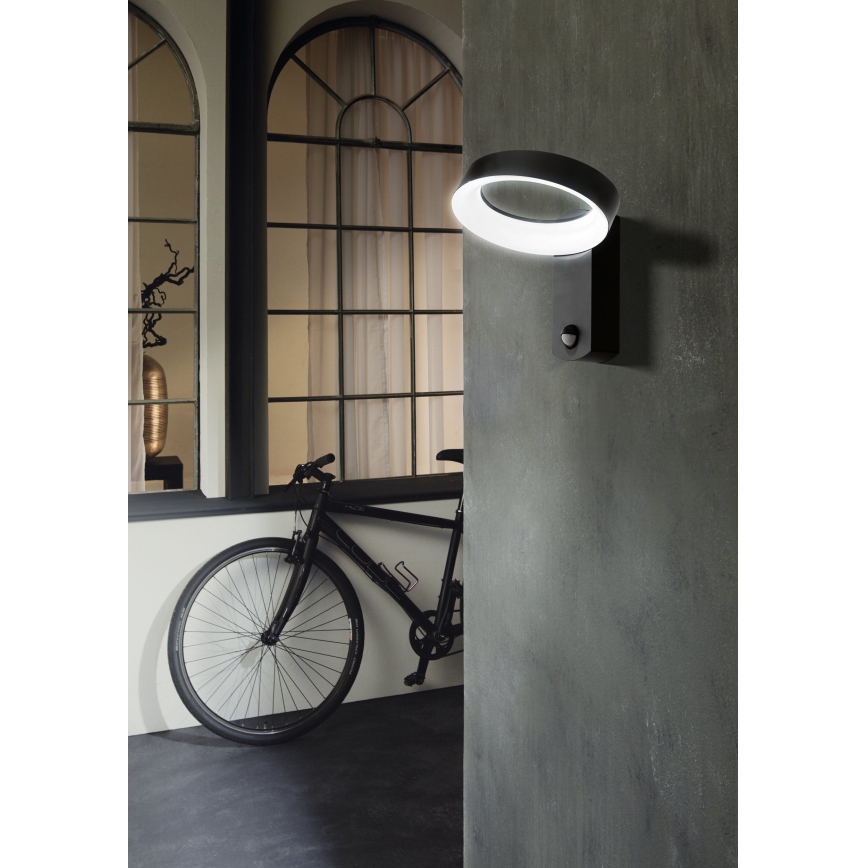 Eglo - Sieninis LED lauko šviestuvas su jutikliu LED/11W/230V