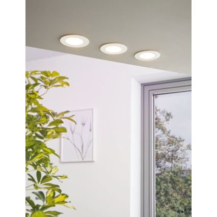 Eglo - LED Pritemdomas įleidžiamas lubinis šviestuvas LED/5W/230V + Nuotolinio valdymo pultas