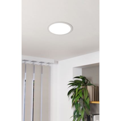 Eglo - LED Įleidžiamas šviestuvas LED/16,5W/230V