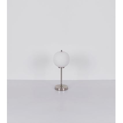Globo - Stalinis šviestuvas 1xE14/40W/230V matinis chromas