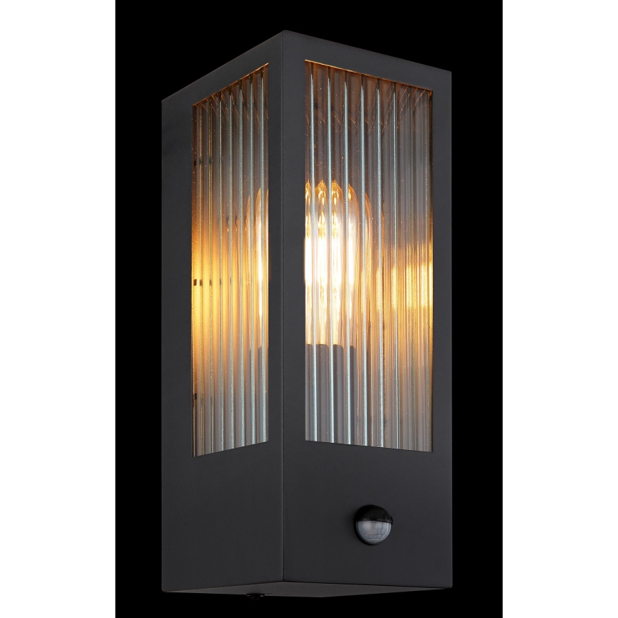 Globo Sieninis šviestuvas su jutikliu 1xE27/60W/230V IP44