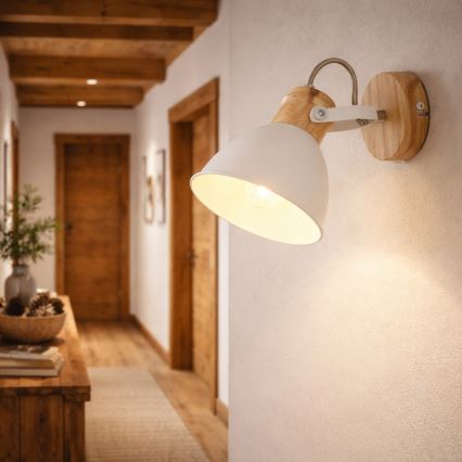 Globo - Sieninis kryptinis šviestuvas 1xE27/40W/230V