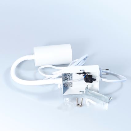 Globo – lankstus sieninis šviestuvas 1xGU10/25W/230V baltas