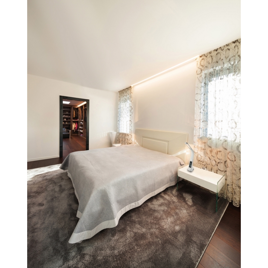 Globo - dimeriuojama jutiklinė stalinė lempa su ekranu LED/6,5W/230V 3000/4500/5800K balta