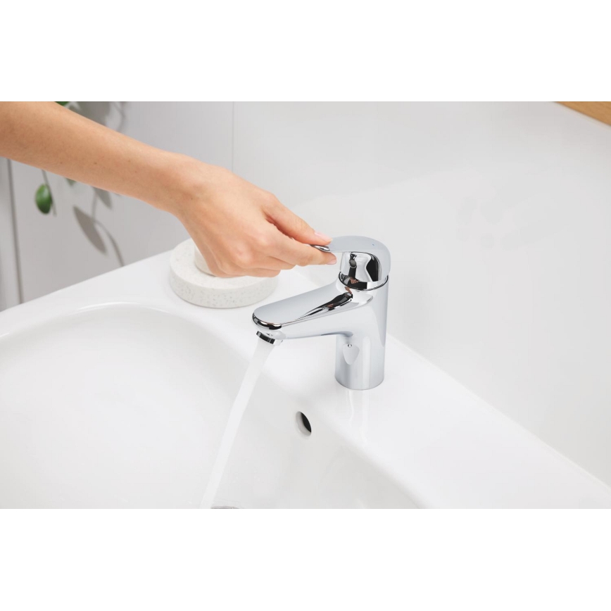 GROHE 24323001 - praustuvo maišytuvas SWIFT DN 15 blizgus chromas