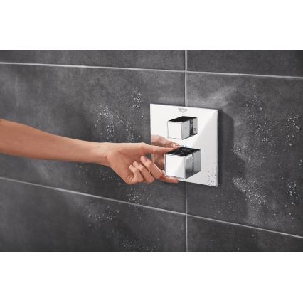 GROHE 34879000 - Įmontuojama dušo sistema PRECISION CUBE 310 × 310 mm chromuota