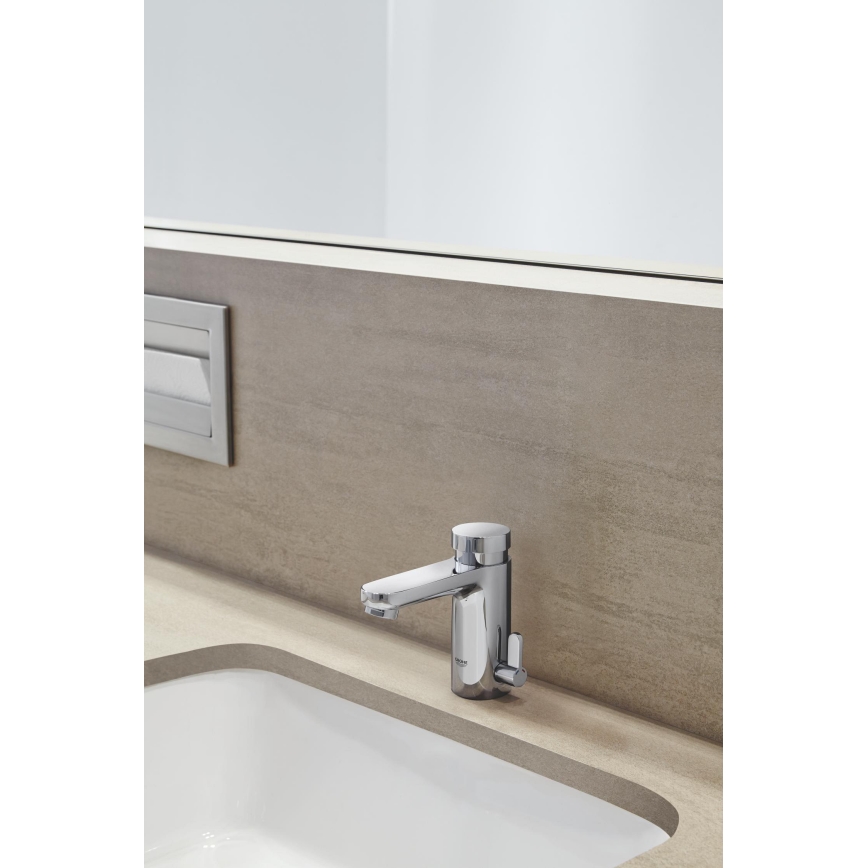GROHE 36317000 - Automatiškai užsidarantantis praustuvo maišytuvas EUROSMART COSMOPOLITAN T, chromuotas
