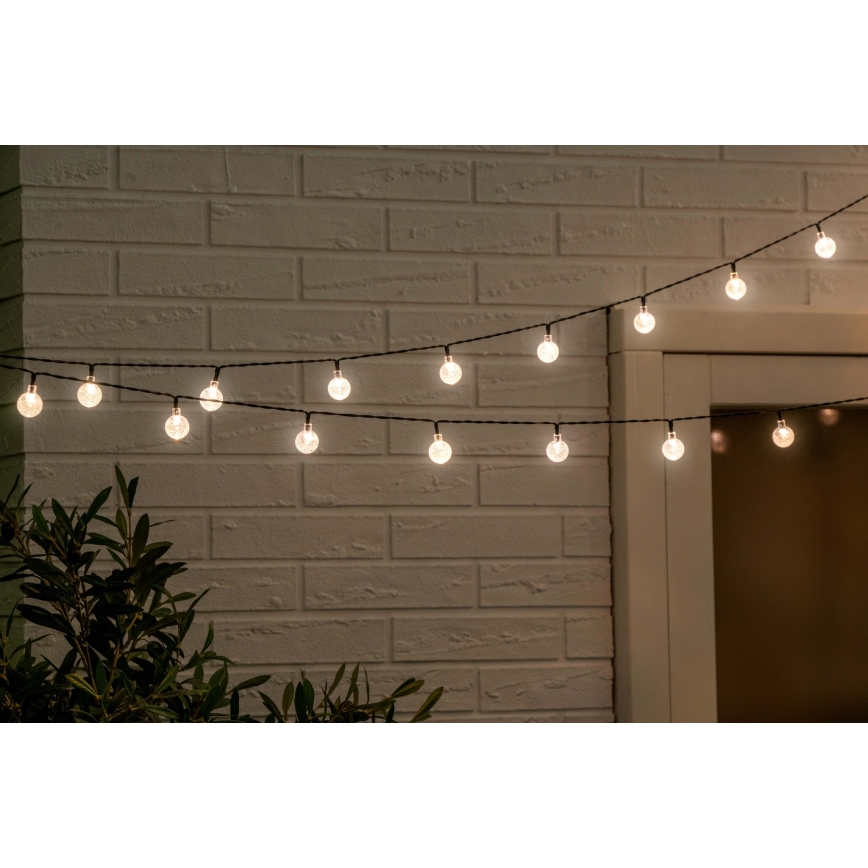Grundig - LED reguliuojamo ryškumo saulės girlianda, 50 LED / 8 funkcijos, 9,35 m, šiltai balta, 1200 mAh, IP44 + nuotolinio valdymo pultelis