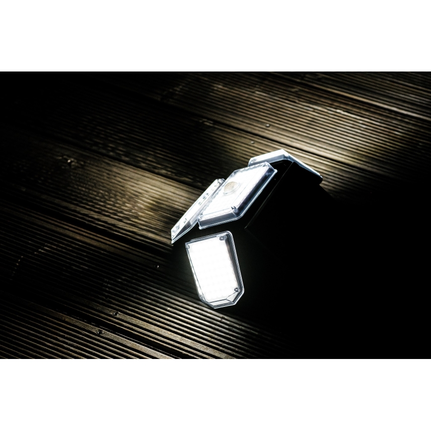 LED saulės energijos sieninis šviestuvas su jutikliu LED/5W/5,5V IP65