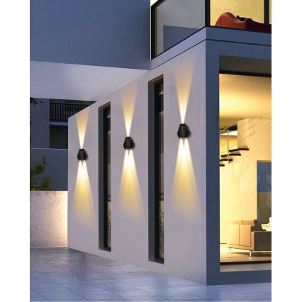 LED Saulės sieninis šviestuvas su jutikliu LED/2W/5V IP54 1300 mAh