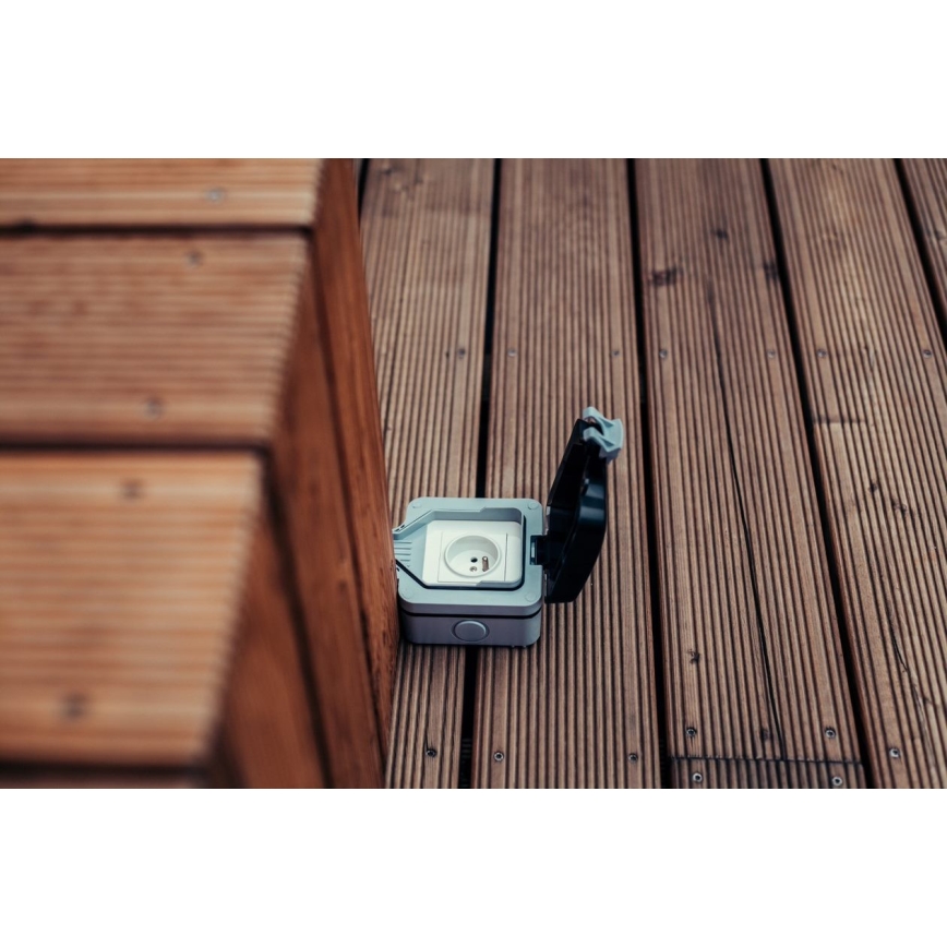 Immax NEO 07708L - Lauko lizdas NEO LITE Smart 1x230V IP65 Wi-Fi Tuya