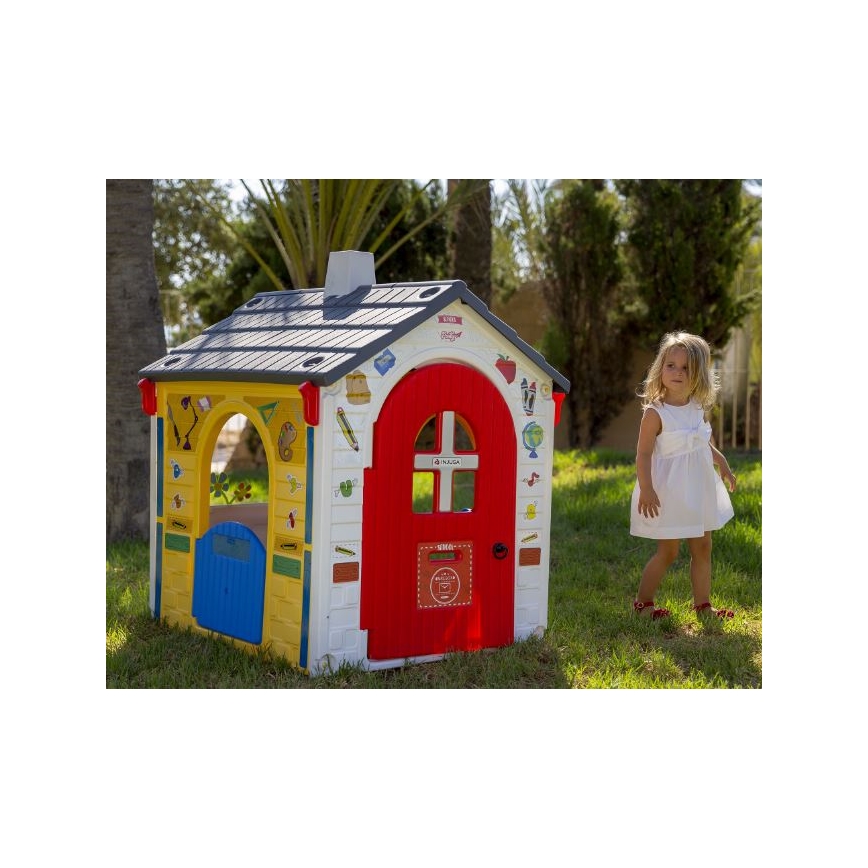 Injusa - Vaikiškas garden namas mokykla