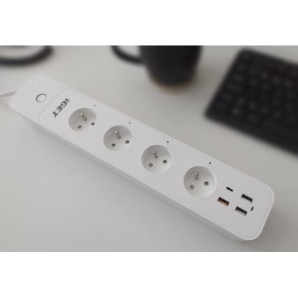 Išmanusis ilgintuvas su jungikliu 1,5 m 4Z + 4xUSB Wi-Fi