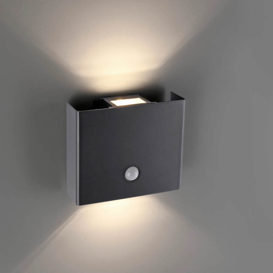 JUST LIGHT. 19471-18 - LED Lauko sieninis šviestuvas su jutikliu AMIN 2xLED/1,25W/3,7V 4400mAh IP44 juoda