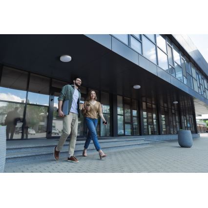LED Darbinis lubinis šviestuvas su judesio jutikliu IPER LED/10W/230V IK10 IP65 apvalus balta