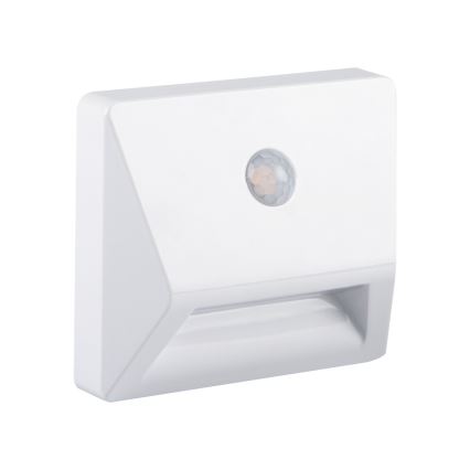 LED įmontuojamas šviestuvas su judesio ir sutemų sensoriumi IRS LED/0,3W/3xAAA IP54 baltas