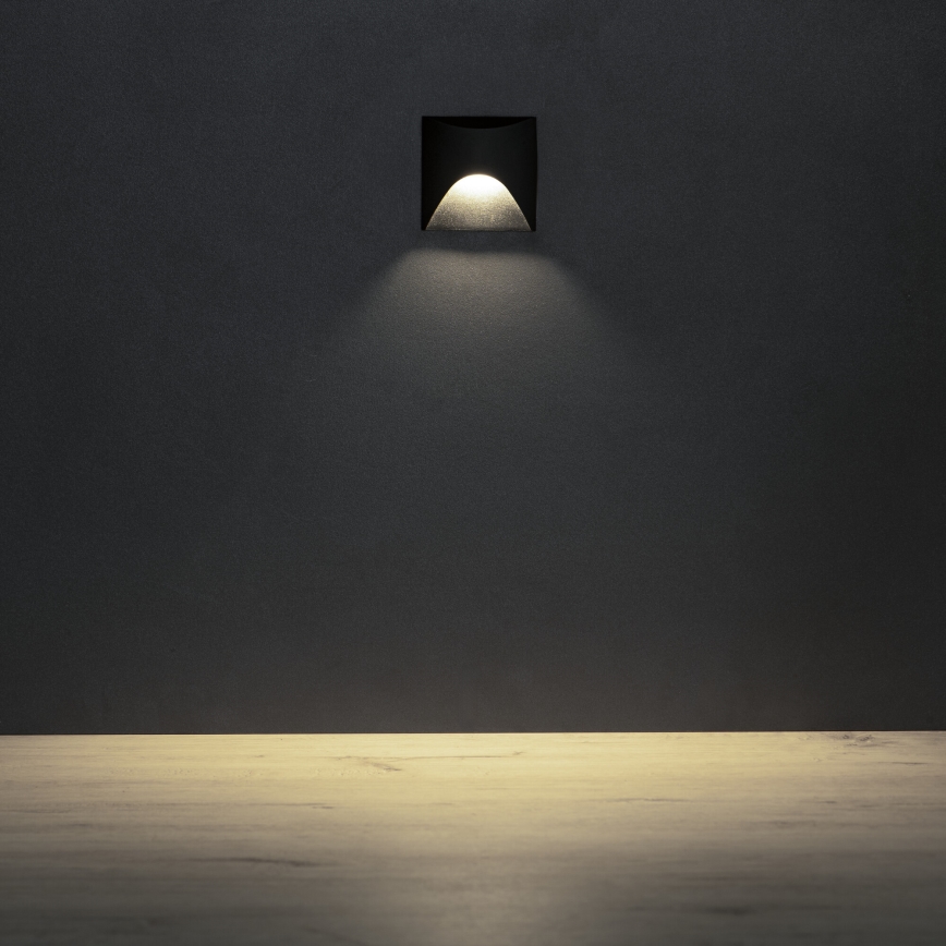 LED laiptų šviestuvas EXIN LED/2,5W/230V 4000K IP65 juodas kampuotas