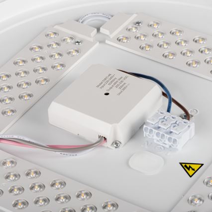 Reguliuojamo ryškumo LED lubinis šviestuvas LIXAN LED/47W/230V 3000-6500K skersmuo 38,6 cm baltas/sidabrinis + nuotolinis valdymas