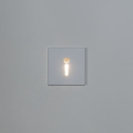 LED laiptų šviestuvas su judesio ir sutemų jutikliu MAGNIK LED/1,7W/230V 2700/3300/3900/4600/5700K baltas kampuotas