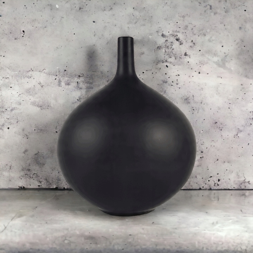Keraminė vaza, 24 cm, matinė juoda