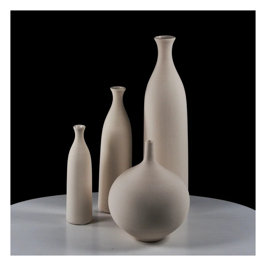 Keraminė vaza 33 cm, balta