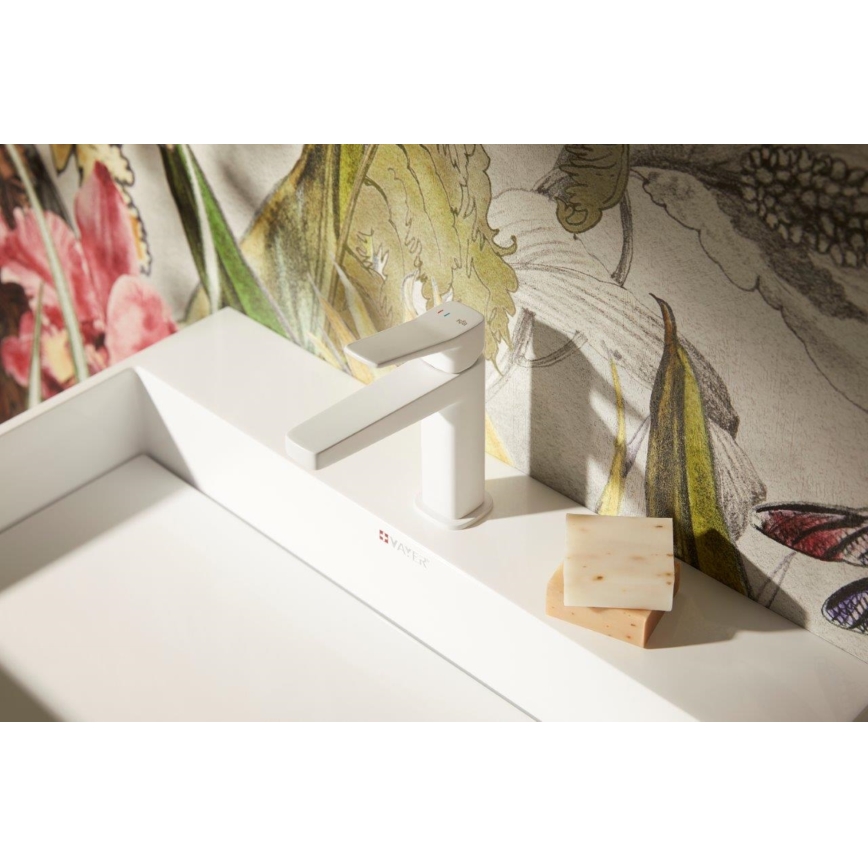 KFA Armatura 4522-815-44 - Praustuvo maišytuvas + išleidimo vožtuvas MALAGA 15,9 cm baltas