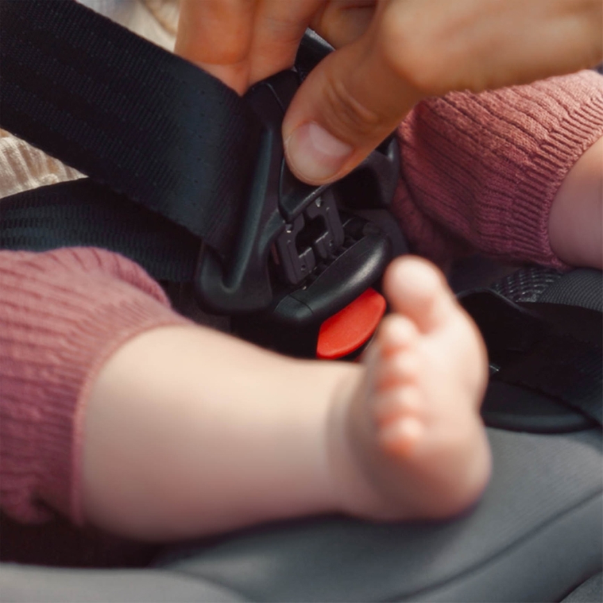 KINDERKRAFT - Automobilinė kėdutė su pasukama baze I-GUARD i-Size 40-105 cm juoda