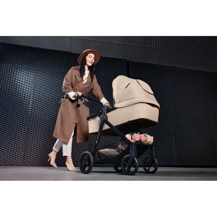 KINDERKRAFT - Kombinuotas vežimėlis 3in1 NEWLY Sand smėlio spalva + automobilio sėdynė MINK PRO