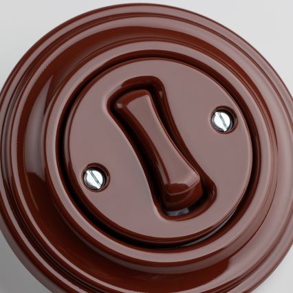 Kliklap – retro laiptų jungiklis su Nr. 6 rudos spalvos rėmeliu