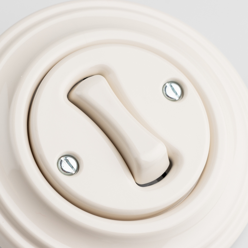 Kliklap - Retro vienpolinis jungiklis su rėmeliu Nr. 1 smėlio spalvos