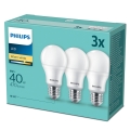 KOMPLEKTAS 3x LED Elektros lemputė Philips E27/6W/230V 2700K