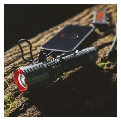 LED įkraunamas metalas žibintuvėlis LED/5V 3000 blizgus 5000 mAh IP43