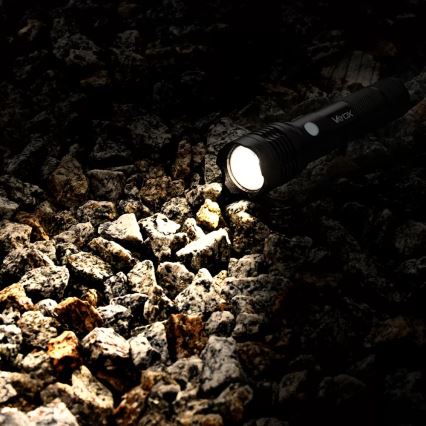 LED Įkraunamas žibintuvėlis LED/10W/5V IPX4 800 blizgus 1200 mAh