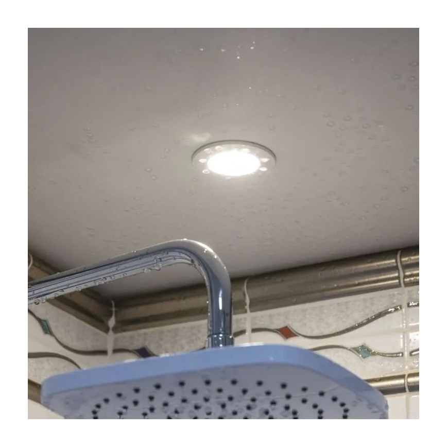 LED įleidžiamas lubinis vonios šviestuvas LORI LED/4,5W/230V IP65 2700/4000K diametras 8,5 cm balta