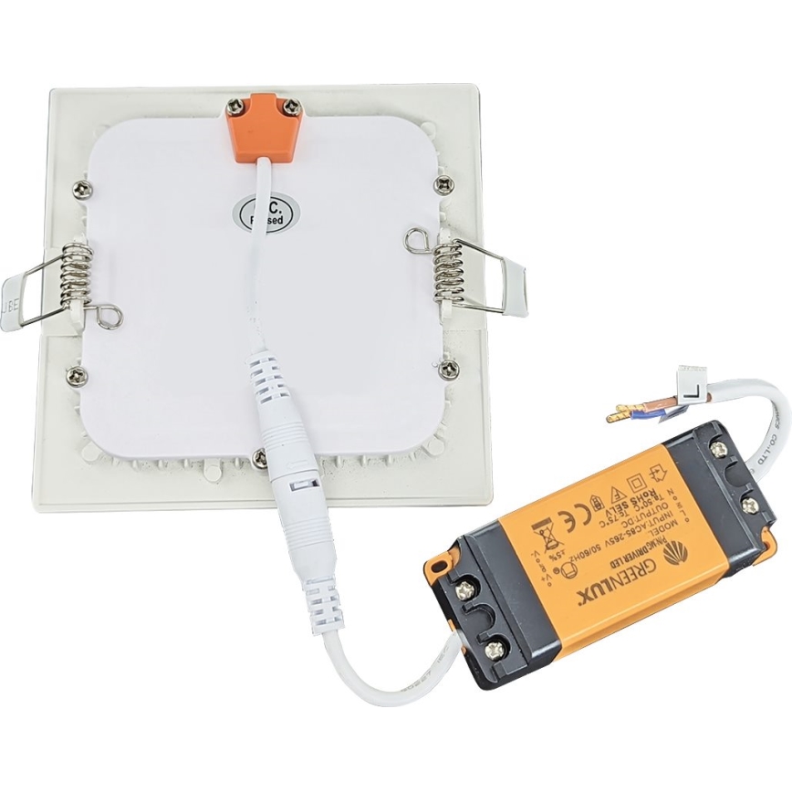 LED įleidžiamas lubinis vonios šviestuvas VEGA LED/18W/230V 3800K 22,5 cm IP44 sniegas balta