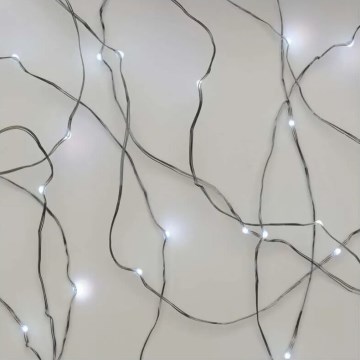 LED Kalėdinė girlianda 20xLED/2xAA 2,4m šaltai balta