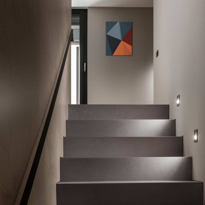 LED laiptų šviestuvas su judesio ir sutemų jutikliu LED/1,5W/230V 3000/4000/6000K antracitas