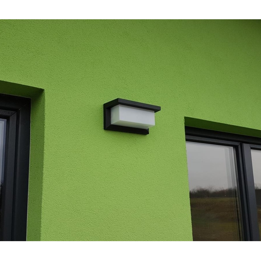 LED Lauko sieninis šviestuvas su jutikliu LED/12W/230V IP54 juodas