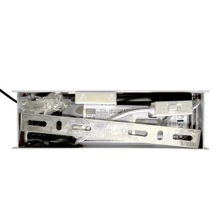 LED pakabinamas šviestuvas ant laido LINEA LED/36W/230V 3000/4000/5700K CRI 90 balta