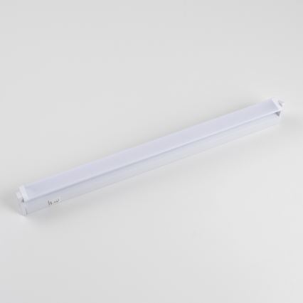 LED po spintelės montuojamas šviestuvas LED/7,5W/230V 55,6 cm baltas